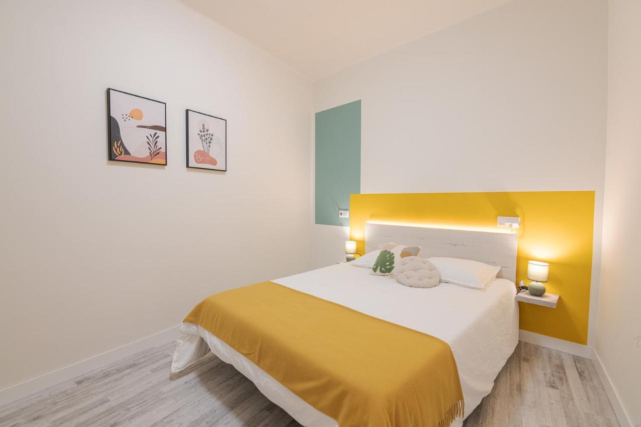 Roommy Леон Екстер'єр фото