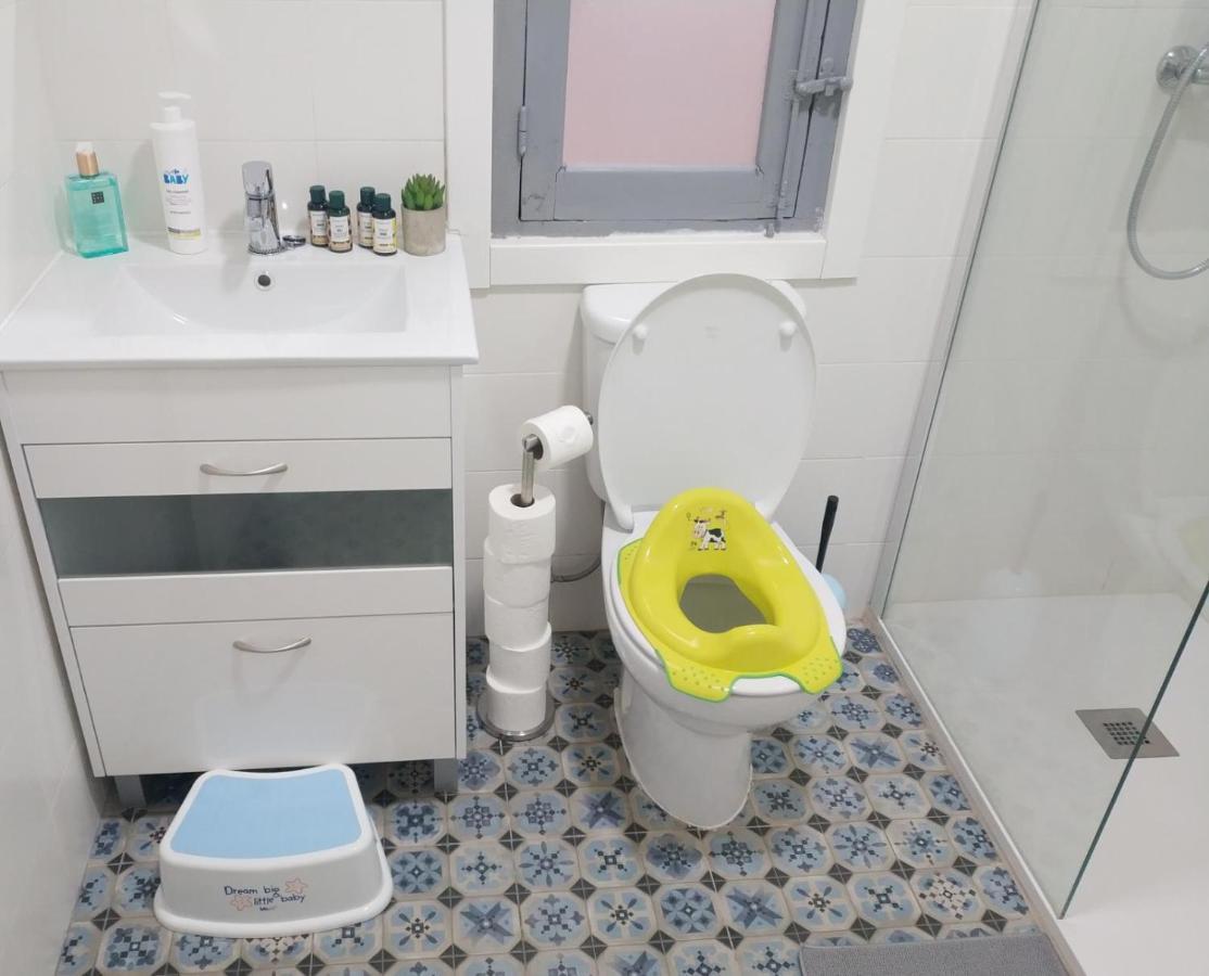 Roommy Леон Екстер'єр фото